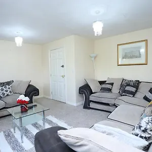 https://lovely-4-bed-house-london.brighton-hotels-england.com