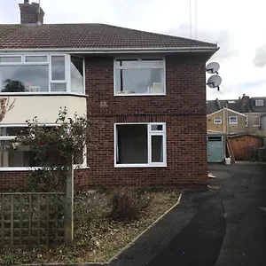 https://2-bedroom-garden-apartment-cheltenham.tophotelsbath.com