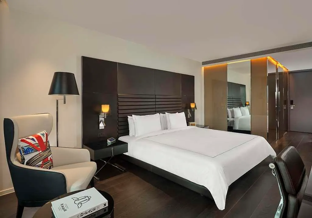 Art'Otel London Hoxton 0*,