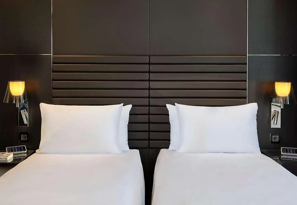 Art'Otel London Hoxton 0*,  United Kingdom